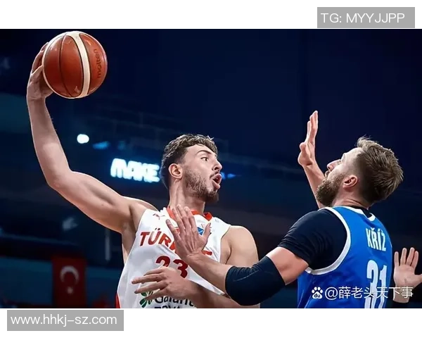 申京投出本赛季联盟首个超远投未进 被认为是规则受益的第一人